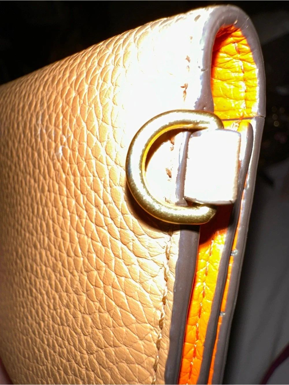 Tory Burch Pebbled Leather Zip Wallet in Camel tan gold acc like new orange int